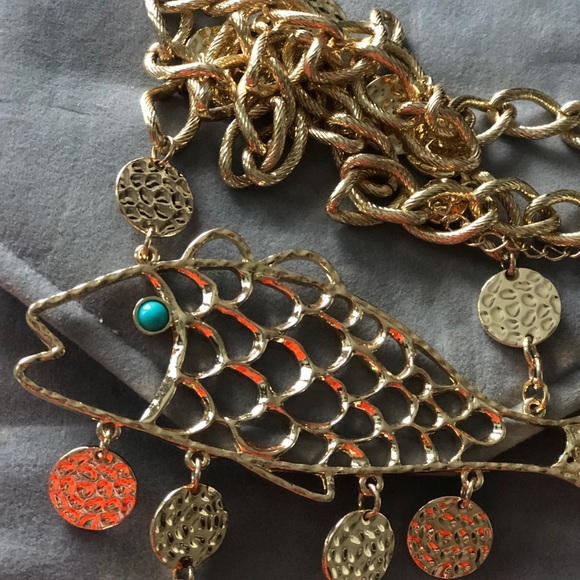 Lilly Pulitzer Gold Fish Necklace - Picture 4 of 5